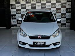 FIAT - GRAND SIENA - 2015/2016 - Branca - R$ 46.900,00