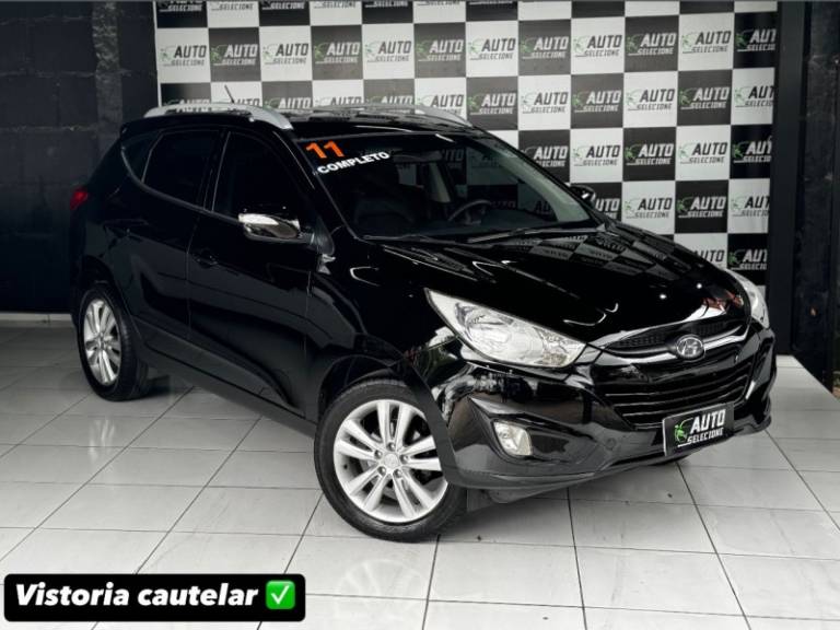 HYUNDAI - IX35 - 2010/2011 - Preta - R$ 56.900,00