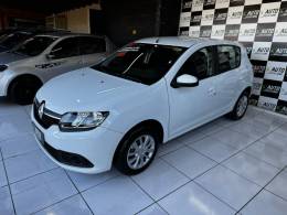 RENAULT - SANDERO - 2016/2017 - Branca - R$ 43.900,00