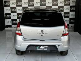 RENAULT - SANDERO - 2013/2014 - Prata - R$ 44.900,00