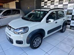 FIAT - UNO - 2015/2016 - Branca - R$ 39.900,00