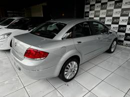 FIAT - LINEA - 2013/2014 - Prata - R$ 39.900,00