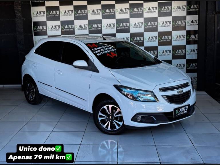 CHEVROLET - ONIX - 2014/2014 - Branca - Sob Consulta