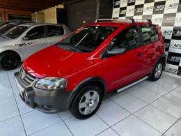 VOLKSWAGEN - CROSSFOX - 2009/2010 - Vermelha - R$ 36.900,00