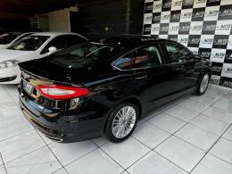 FORD - FUSION - 2015/2016 - Preta - R$ 83.900,00