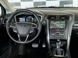 FORD - FUSION - 2015/2016 - Preta - R$ 83.900,00