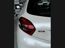 PEUGEOT - 208 - 2016/2017 - Branca - R$ 59.900,00