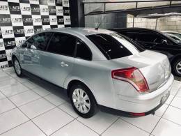 CITROËN - C4 - 2007/2008 - Prata - R$ 27.900,00