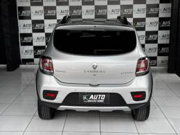 RENAULT - SANDERO - 2017/2018 - Prata - R$ 54.900,00