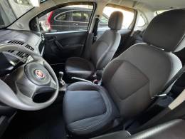 FIAT - GRAND SIENA - 2017/2018 - Branca - R$ 47.900,00