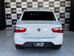 FIAT - GRAND SIENA - 2016/2017 - Branca - R$ 47.900,00