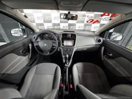 RENAULT - LOGAN - 2013/2014 - Preta - R$ 41.900,00