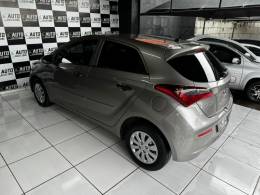 HYUNDAI - HB20 - 2019/2019 - Prata - R$ 59.900,00