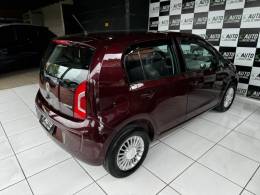 VOLKSWAGEN - UP - 2014/2015 - Vermelha - Sob Consulta