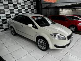 FIAT - LINEA - 2015/2016 - Branca - R$ 45.900,00