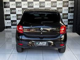 RENAULT - SANDERO - 2014/2015 - Preta - R$ 39.900,00