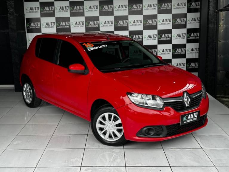 RENAULT - SANDERO - 2015/2015 - Vermelha - R$ 39.900,00