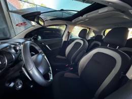 CITROËN - C3 - 2013/2014 - Branca - R$ 42.900,00