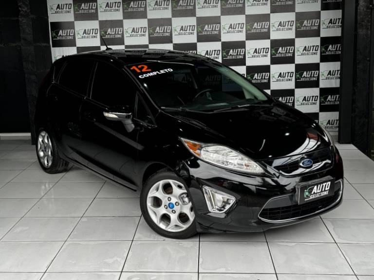 FORD - FIESTA - 2011/2012 - Preta - Sob Consulta