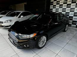 FORD - FUSION - 2015/2016 - Preta - R$ 83.900,00