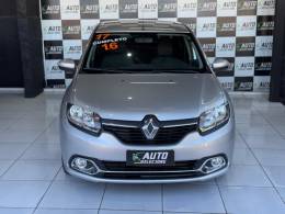 RENAULT - LOGAN - 2016/2017 - Prata - R$ 46.900,00