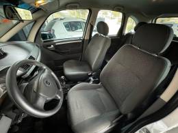 CHEVROLET - MERIVA - 2009/2010 - Branca - R$ 31.900,00