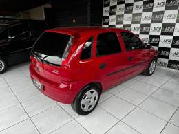 CHEVROLET - CORSA - 2005/2006 - Vermelha - R$ 23.900,00