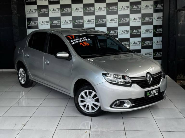 RENAULT - LOGAN - 2017/2017 - Prata - R$ 42.900,00