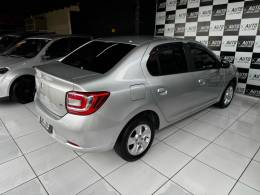 RENAULT - LOGAN - 2013/2014 - Prata - R$ 42.900,00