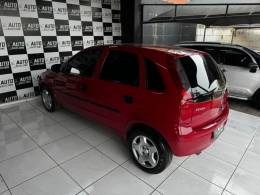 CHEVROLET - CORSA - 2005/2006 - Vermelha - R$ 23.900,00