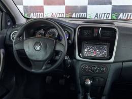 RENAULT - SANDERO - 2015/2015 - Branca - R$ 39.900,00